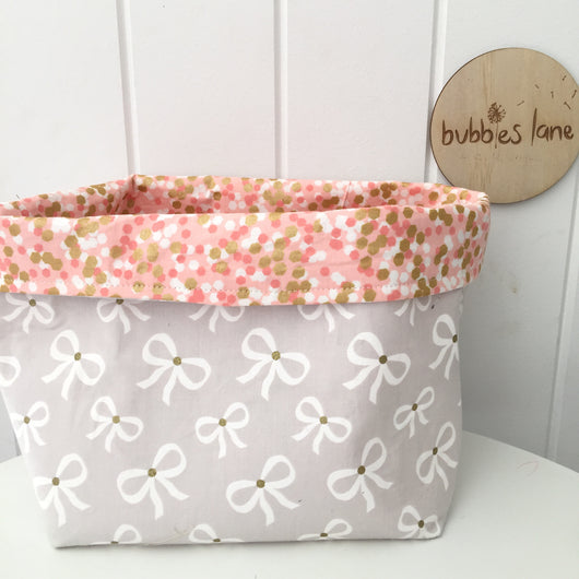 Grey/gold bows with pink and gold confetti fabric basket