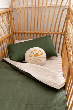 Forest green linen and stonewashed oatmeal linen cot quilt