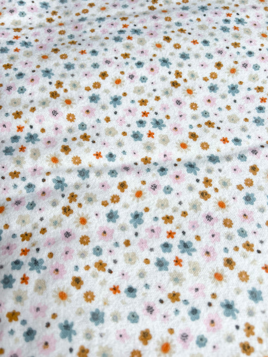 Winter floral flannelette cot sheet